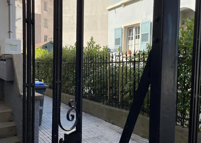 شقة Cozy Parc Des Contades